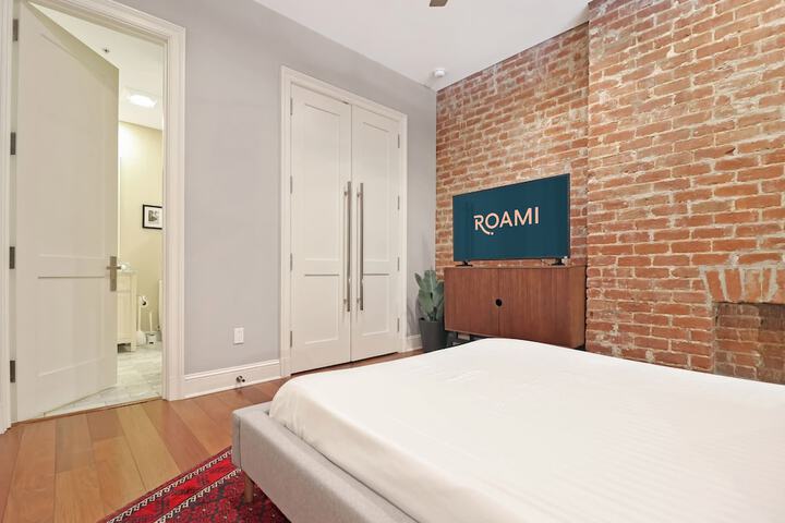 Room 27 of 146