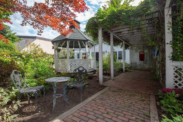 Property Grounds 95 of 115