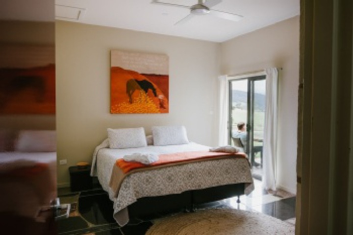 Room 225 of 252