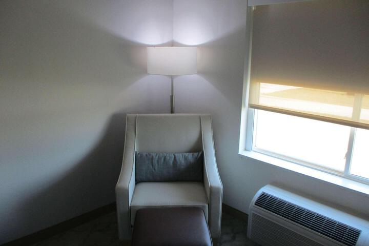 2 Queen Beds Microfridge 50flat High Speed Full Breakfast (4 of 8)