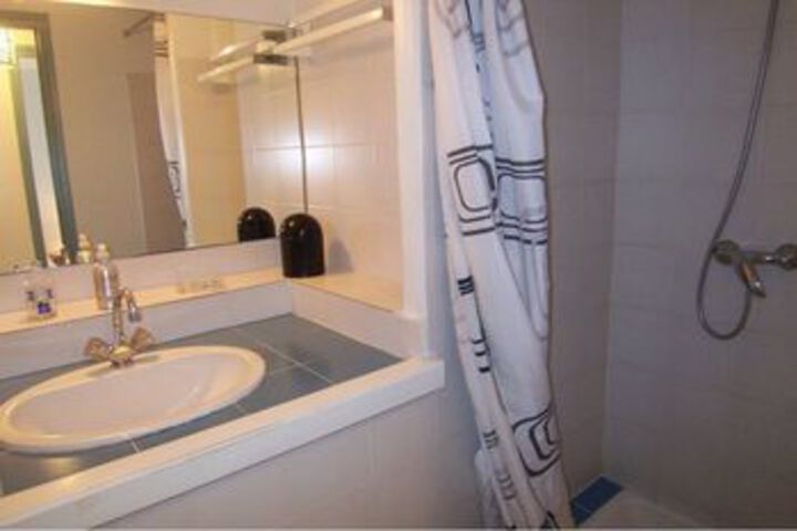 Room 3 of 22