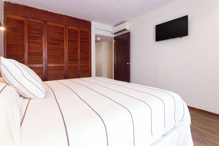 Room 20 of 49