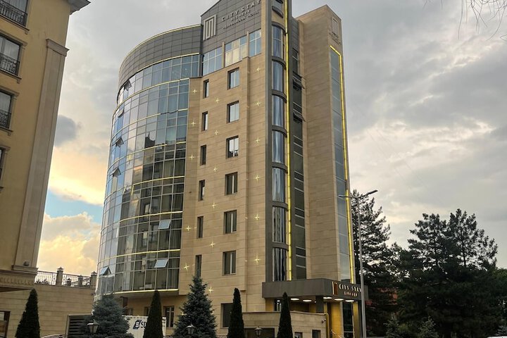 Hotel 78 of 80