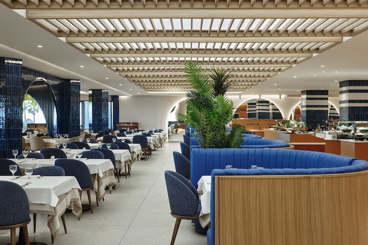 Dining 105 of 138