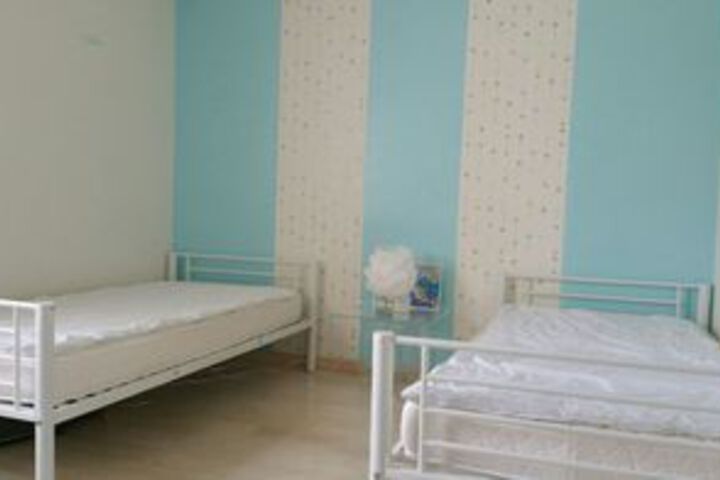 Room 64 of 146