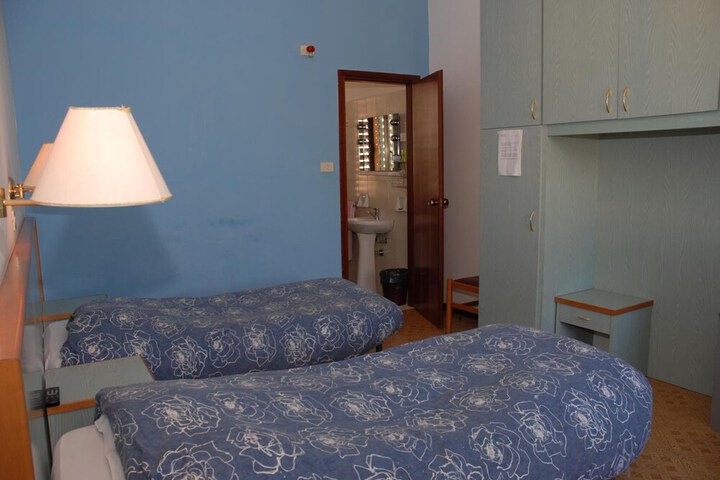 Room 20 of 47