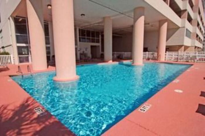 Pool 57 of 63