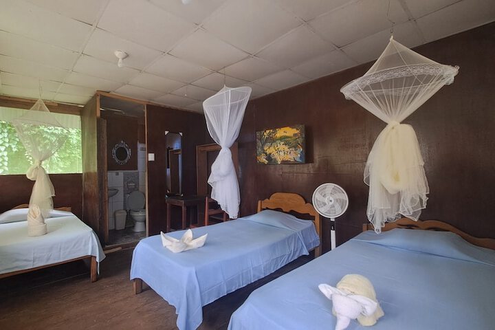 Room 28 of 127