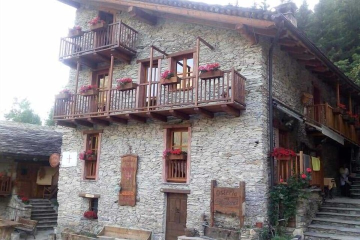 Hotel 4 of 36