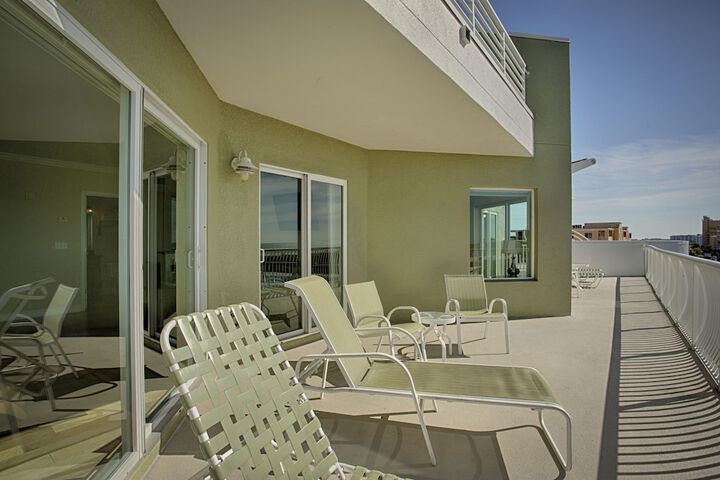 Terrace/Patio 22 of 41