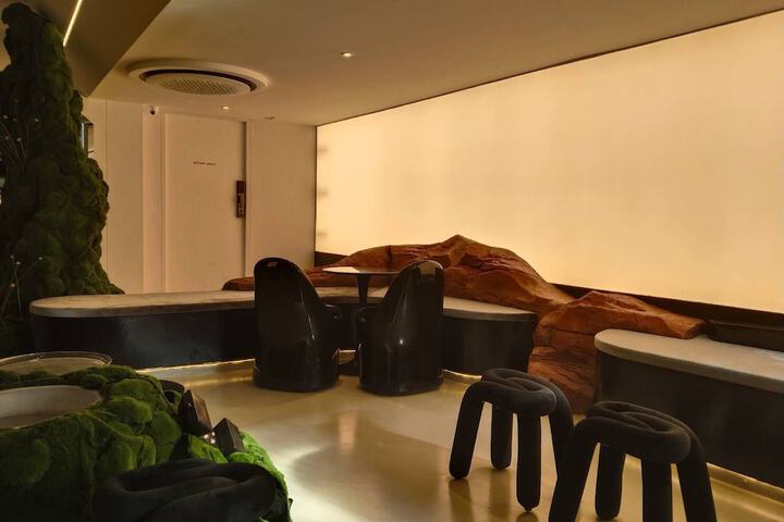 Lobby Photos