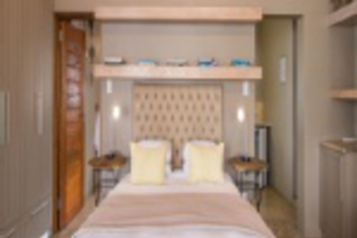 Room 589 of 648