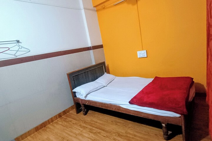 Room 22 of 31