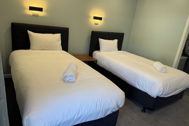 Room 28 of 57