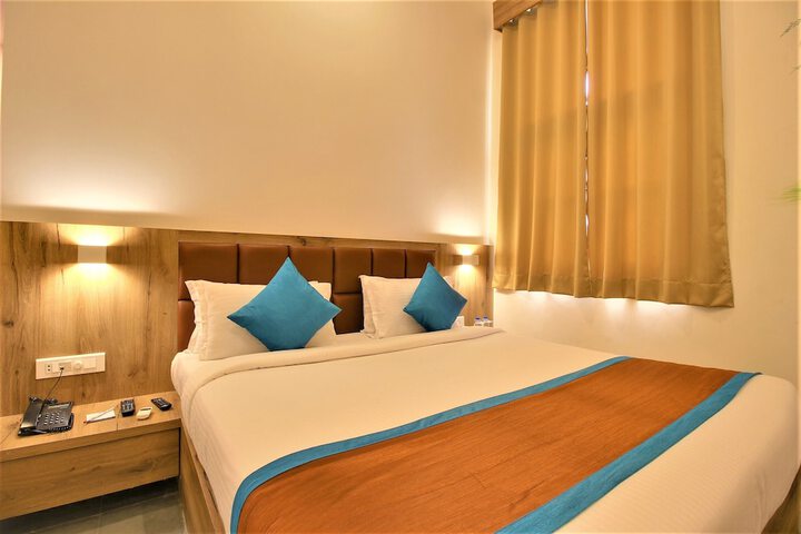 Room 9 of 58