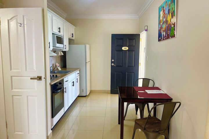 Room 25 of 60