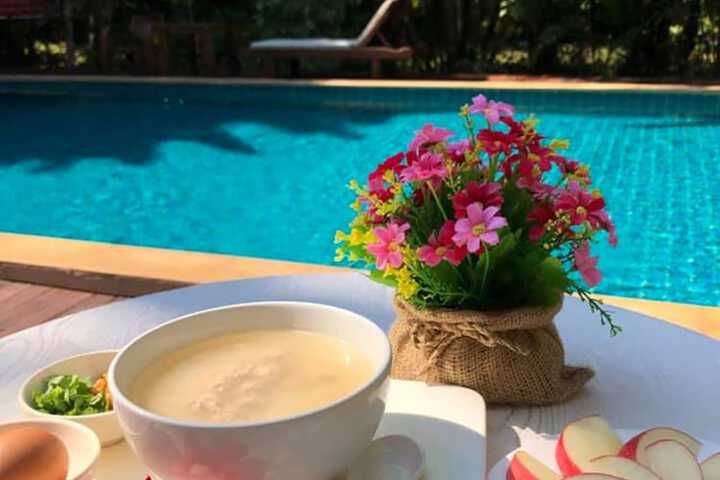 Breakfast/Coffee Service 78 of 100