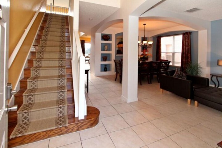 Hotel Interior 14 of 17