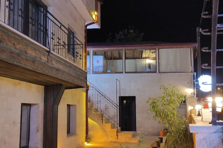 Daphne Luxury Rooms
