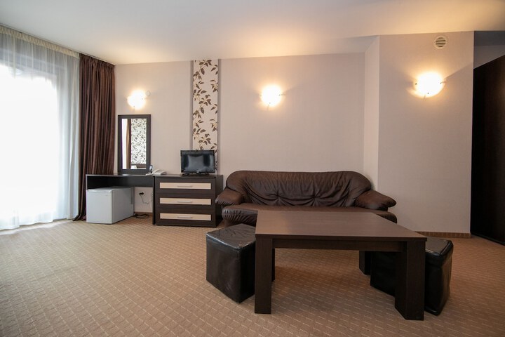 Room 21 of 43