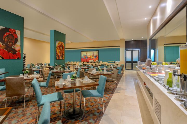 Breakfast buffet