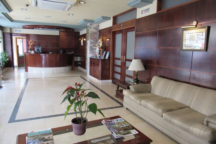 Lobby Photos