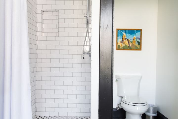 Bathroom shower