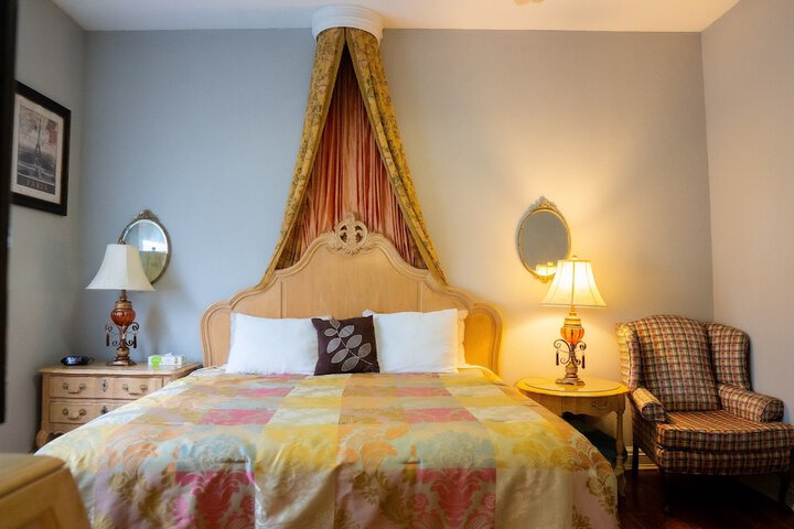 Oriental Premium Sytle King Bed (54 of 139)