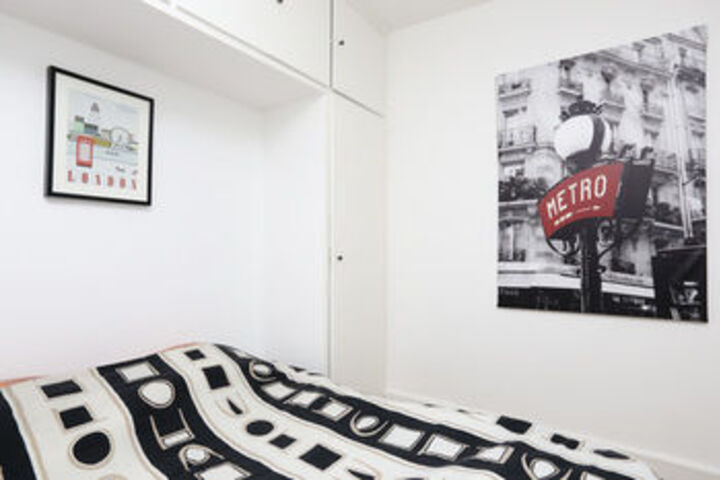 Room 15 of 43