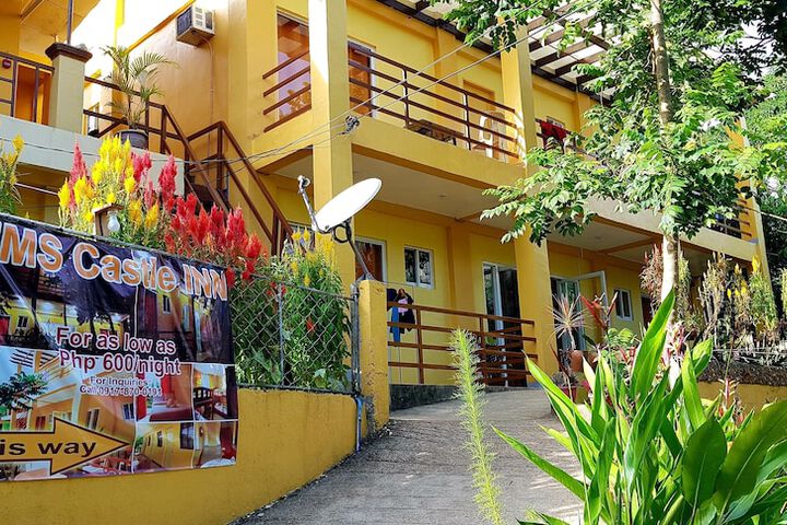 Hotel Exterior 38 of 44