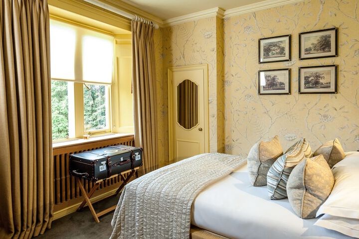 Room 10 of 92