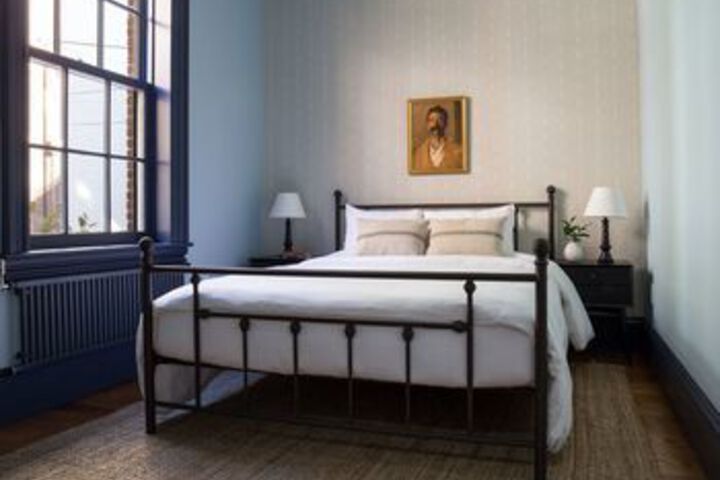 Room 15 of 48