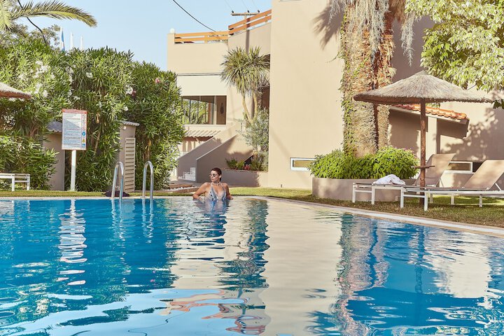 Princess Calypso Adults-Only Hotel