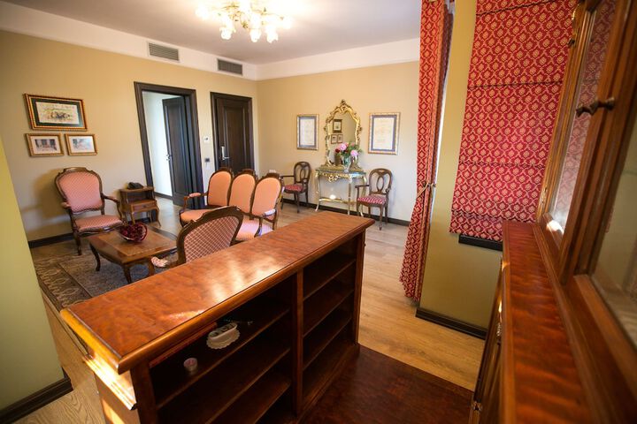 Room 22 of 52
