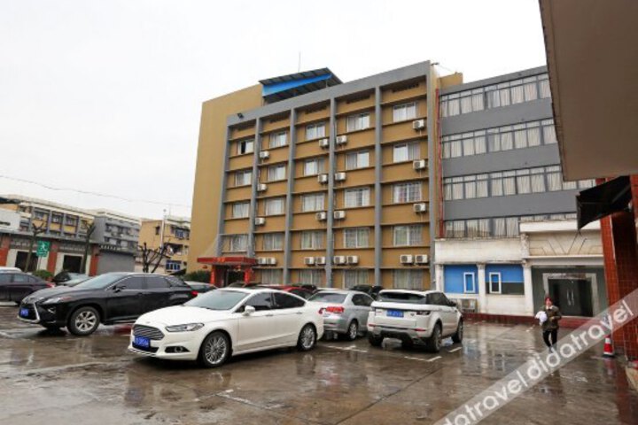 Yubei Hotel
