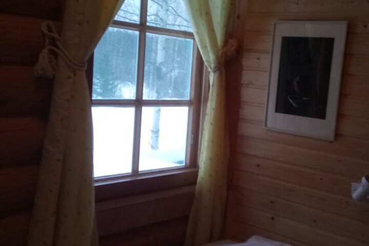 Room 19 of 48