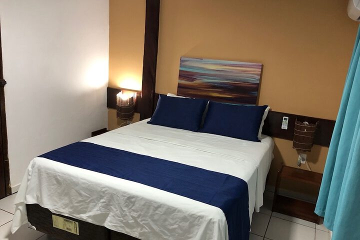 Room 4 of 17