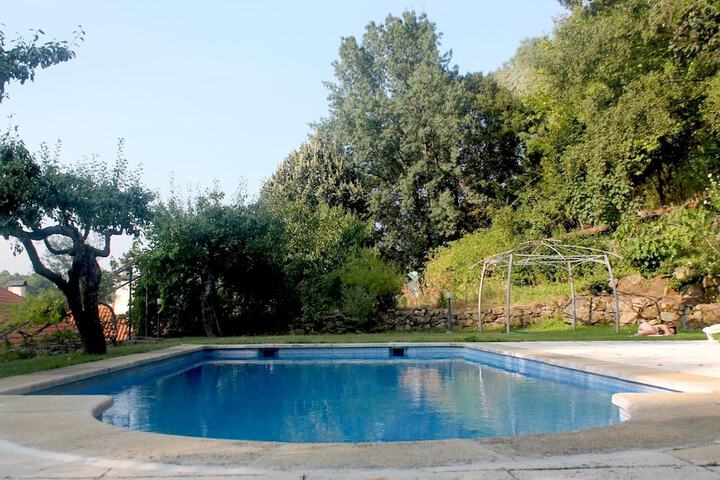 Pool Hotel