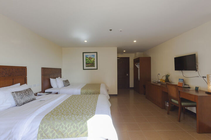 Room 38 of 169