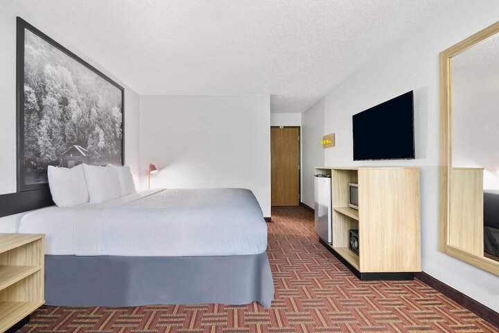 Room 21 of 56