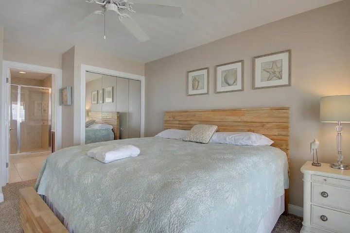 Room 4 of 26
