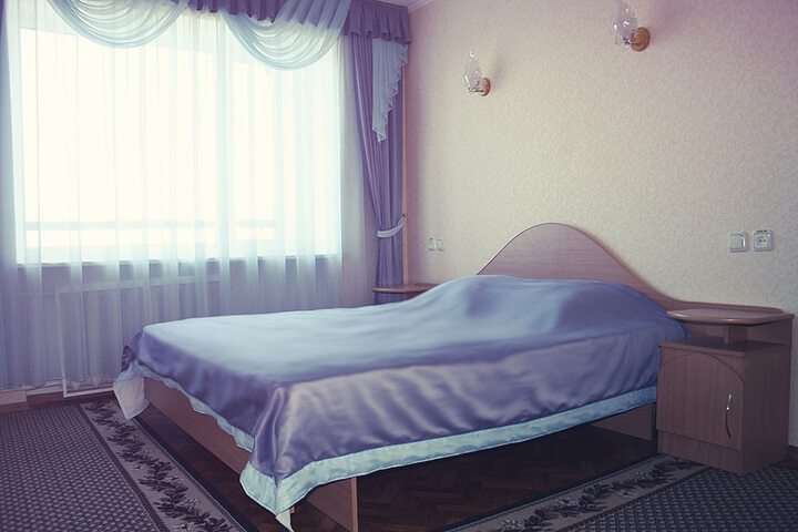 Room 5 of 23