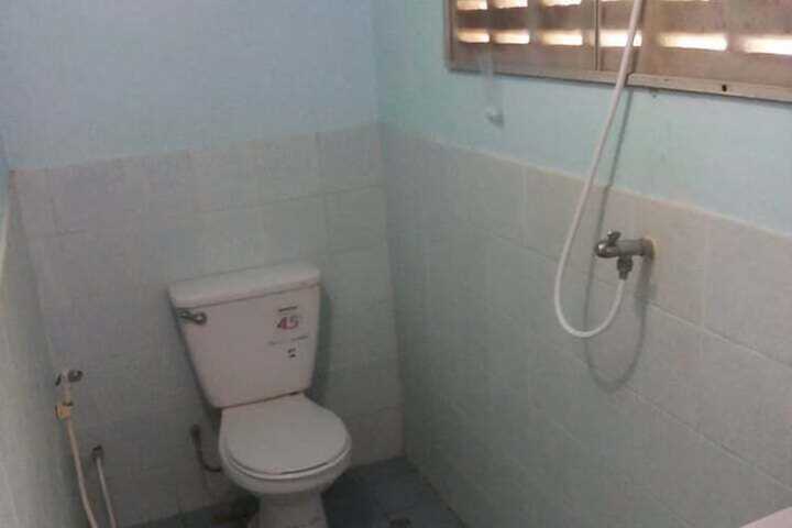 Room 7 of 18