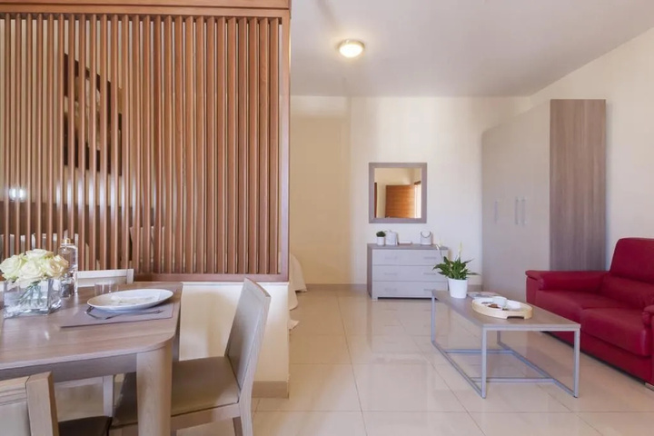 guest_rooms