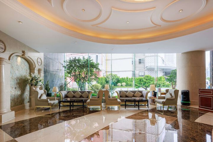 Lobby Photos