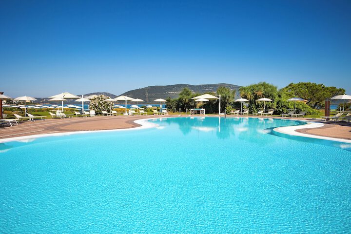 Pool 58 of 140