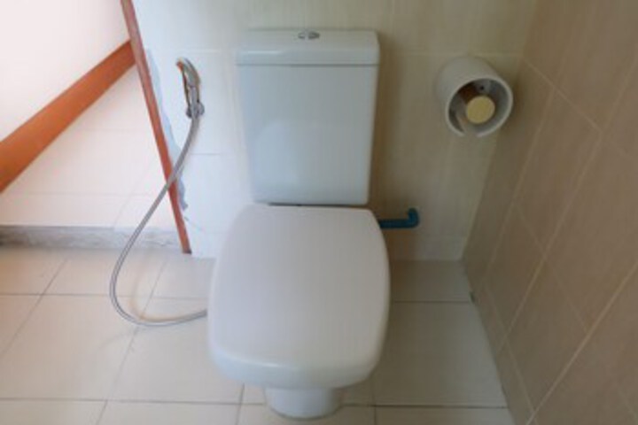 Room 4 of 19