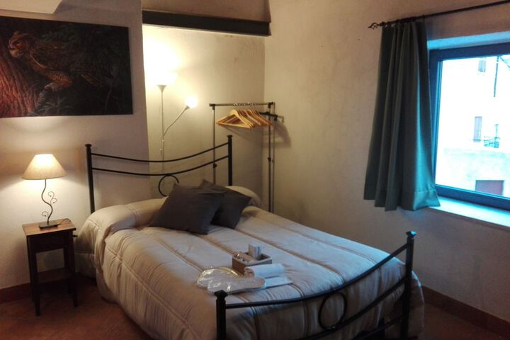 Room 37 of 114