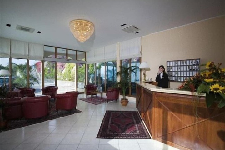 Lobby Photos