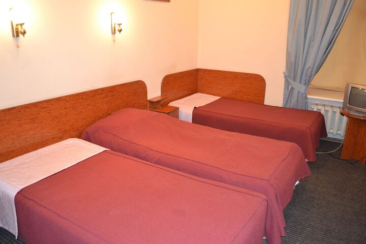 Room 10 of 10